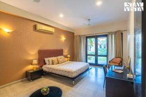 StayVista at The Manvi Estate - Pool, WiFi & Bonfire