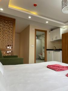 Capitol Old City Apartments