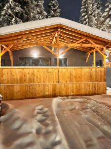 Stylish Alpine Ski Chalet Tirol