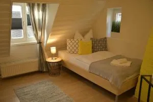 Stilvolle Altbauwohnung, Apartment Feder & leicht - Alsbach