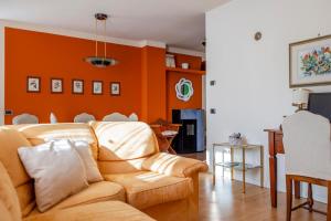 Casa Vincy, Costa Volpino Ospitar