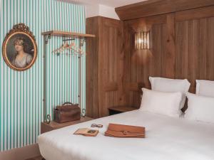 Hotels Hotel Madeleine De Senlis : photos des chambres