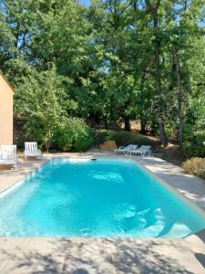 Très belle villa 2 avec piscine