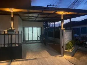 Mali Villa - Ban Suan