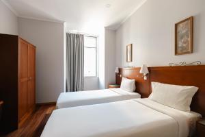 Twin Room room in Grande Pensao Residencial Alcobia