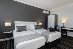 Twin Room room in Perouse Lodge