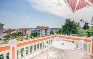 2 Bedroom Stunning Apartment In Krk