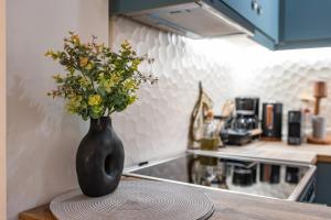 Cozy Koukaki Getaway - Walk to the Acropolis