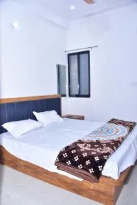 Hotel Riddhi Siddhi palace Khatu Shyam ji - Khātu