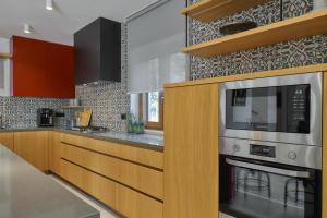 Casa Ginetto for 8 people near Pula with infinity 45 m2 and extra kids pool & large garden