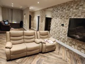 A big villa - 阿尔卡吉