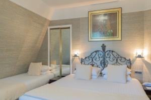 Hotels Hotel Delavigne : photos des chambres
