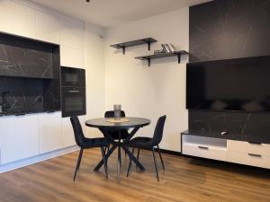 NomiRent - Apartament Dmowskiego