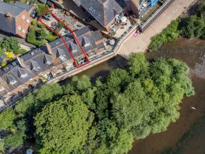 River Exe Hideaway - Balcony over the River