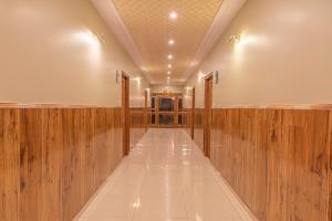 Hotel The Grand Madhushala