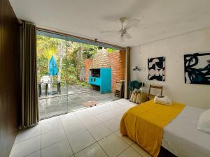 Casa em Ubatuba Vista Incrível Beira-Mar