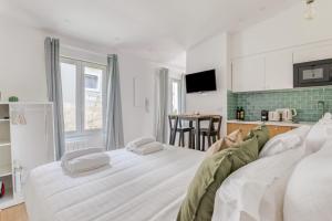 Charming little house in th heart of Batignolles