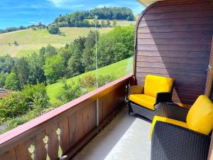 SwissHut Stunning Views Alps Lake - Apart. Ringold Down