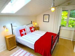 SwissHut Stunning Views Alps Lake - Apart. Kirch