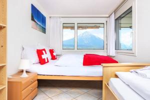 SwissHut Stunning Views Alps Lake - Apart. Carpe Diem