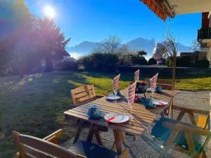 SwissHut Stunning Views Alps - Apart. Aeschlen Down - Sigriswil