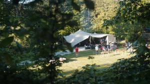 Campings Camping d-Aleth en foret de Broceliande : photos des chambres
