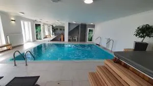 Delux Apartman Dombrád - Kráľovský Chlmec