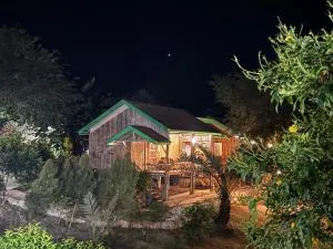 บ้านสวนสาลี่ สวนผึ้ง ราชบุรี - Thung Faek