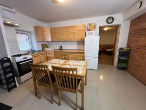 KWT Olchowo Apartament - Self Check in - Wejście na KOD