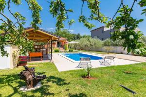 Holiday Home Dolinka