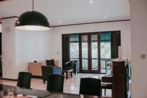 Rumah Pelita by Villa Lantera - Tennis Court & Swimming Pool