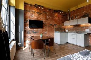 Close-Central Wroclaw Apartment - Main Rail Station - Kosciuszki 28