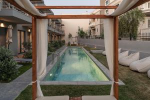 NEK Suites - Adults Only