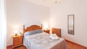 Villa Pajaritos Iznate by Ruralidays