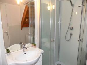 Appartements Saint Palais sur Mer - ADORABLE VILLA en residence avec PISCINE COLLECTIVE : photos des chambres