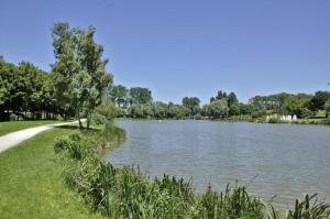 Appartements Saint Palais sur Mer - ADORABLE VILLA en residence avec PISCINE COLLECTIVE : Maisonnette