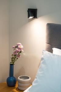 Charming minimal apt in the center of Glyfada