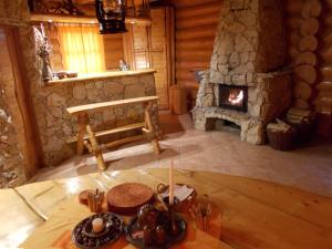 Sruby Suchý - malý srub pro 6 osob