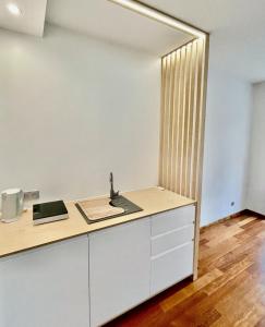 Beautiful Studio in Mokotów near Królikarnia Park