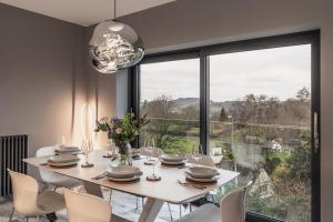 Midways, Stunning Retreat in the Heart of Bowness