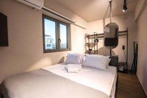 Isola modern loft -private jacuzzi