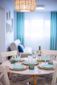 Apartamiento con naranjas