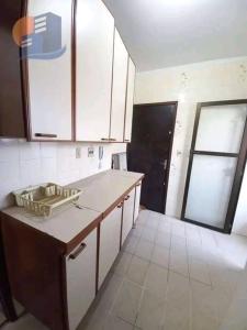 Apartamento ed pati guaruja