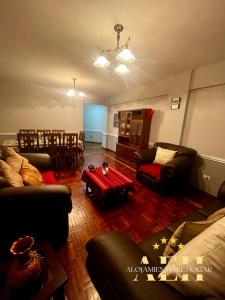 El Hogar - Sucursal Calle Julio Mendez y Obispo Anaya con Garaje cubierta