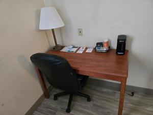 Deluxe King Room room in Quality Inn Durand