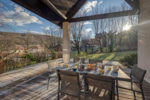 Maisons de vacances #HP La maison des Lilas Large family house sleeps 12 garden : photos des chambres