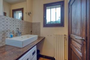 Maisons de vacances #HP La maison des Lilas Large family house sleeps 12 garden : photos des chambres