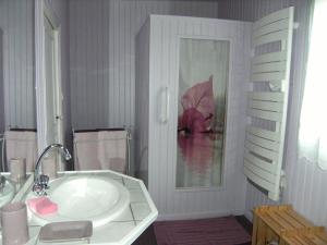 Maisons de vacances La Chaussee Des Ponts : photos des chambres