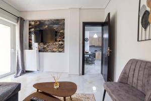 Secret Diamond Trikala