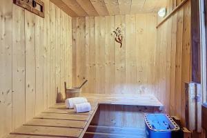 Chalets Chalet La Marmottiere : photos des chambres